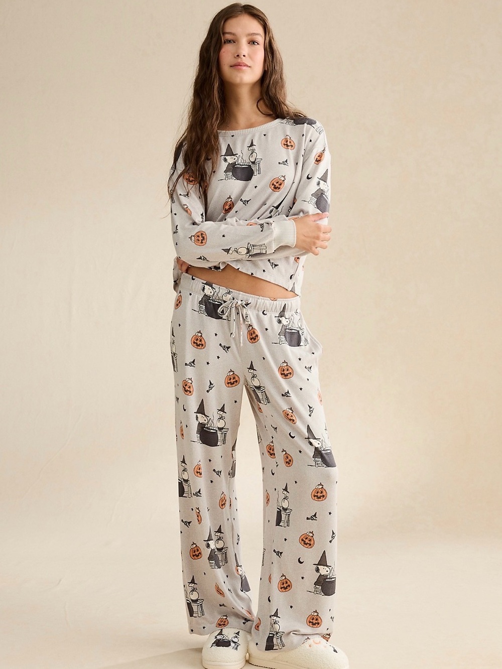🐩 American Eagle Snoopy Plush Halloween PJ Set 👻